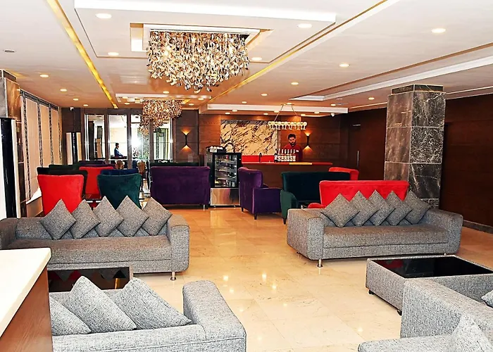 Hotel Akbar International