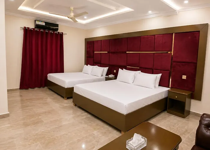New Elegant Hotel